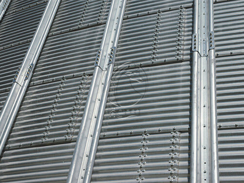 Stiffeners of grain silos