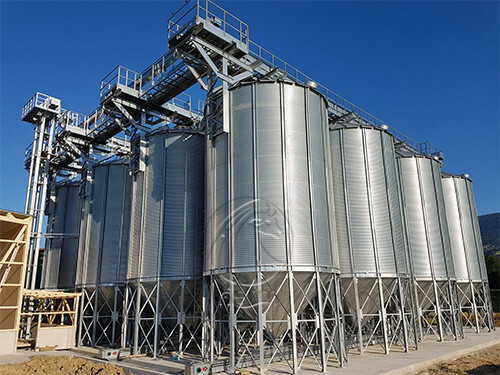 galvanized grain bin